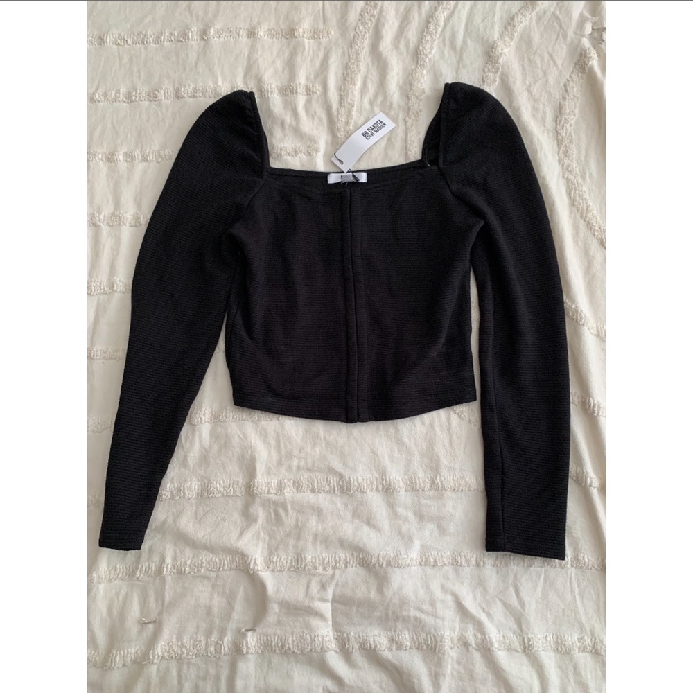 BB Dakota by Steve Madden Signal Boost Top - Picture 4 of 5